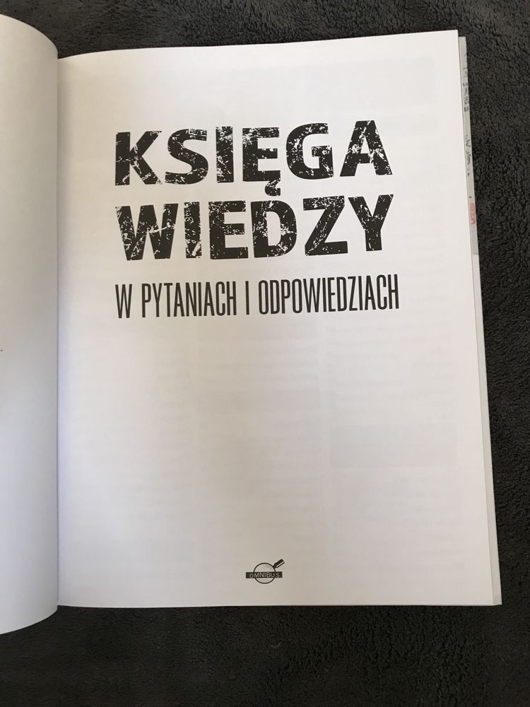 Księga wiedzy w pytaniach i odpowiedziach