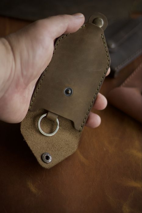 Шкіряна ключниця. Чохол для клучів. Органайзер / ключница кожа