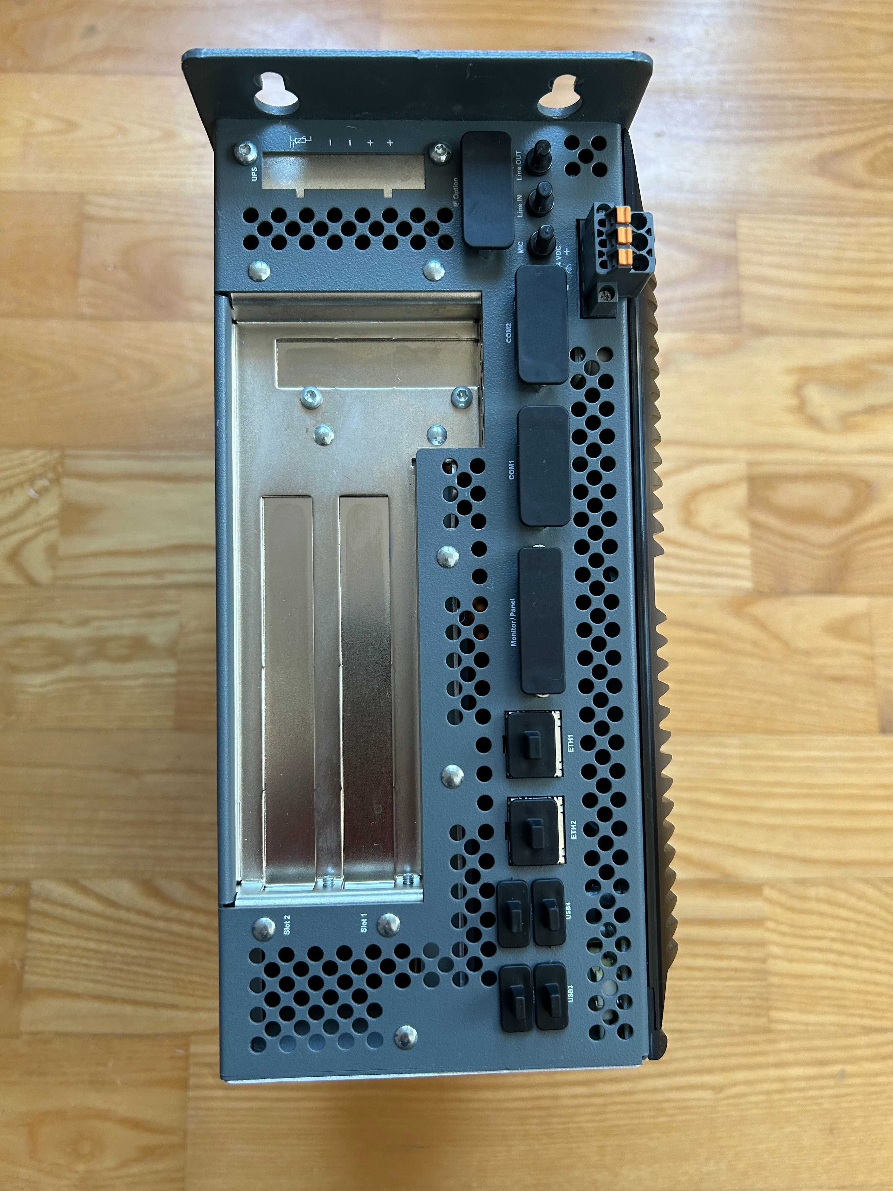 Komputer przemysłowy B&R Automation PC810 Intel Atom 5PC810.SX02-00