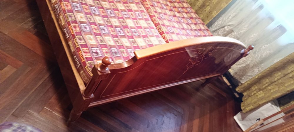 Ліжко двоспальне