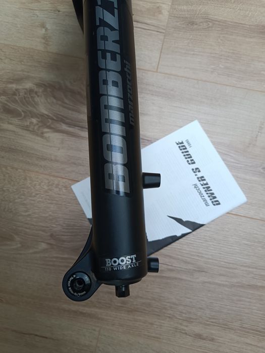 Suspensão Marzocchi Bomber Z1 160mm