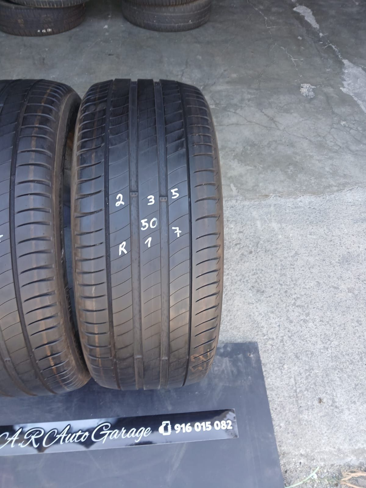 Pneus 235/50/R17 Michelin