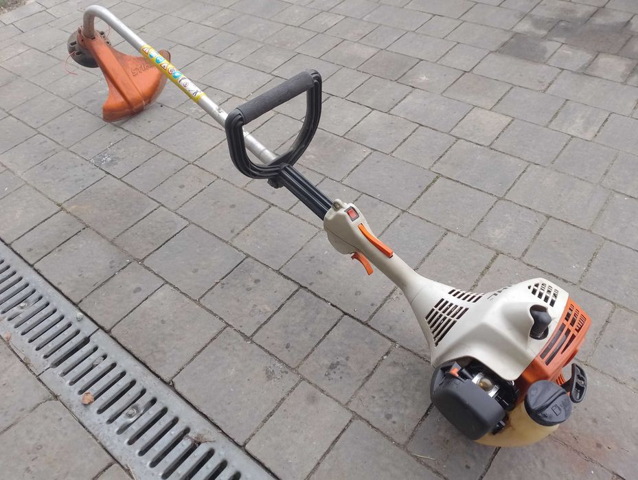 Kosa spalinowa STIHL FS 38 0,9 KM