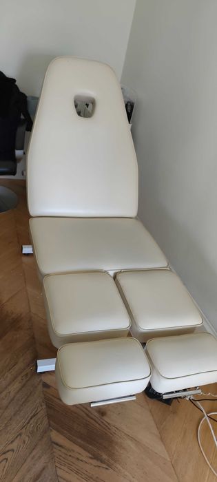 Fotel kosmetyczny elektroniczny