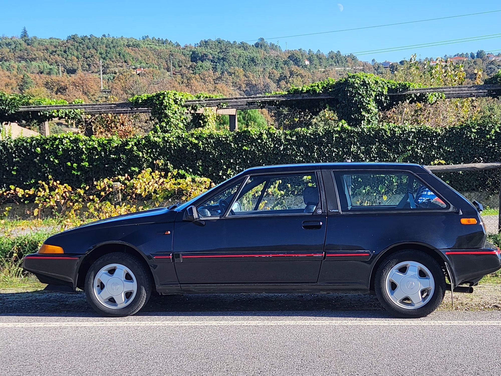 Volvo 480 Turbo Preto