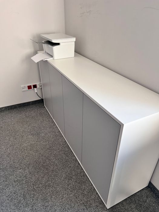 Szafka/komoda biurowa z drzwiami LAYERS