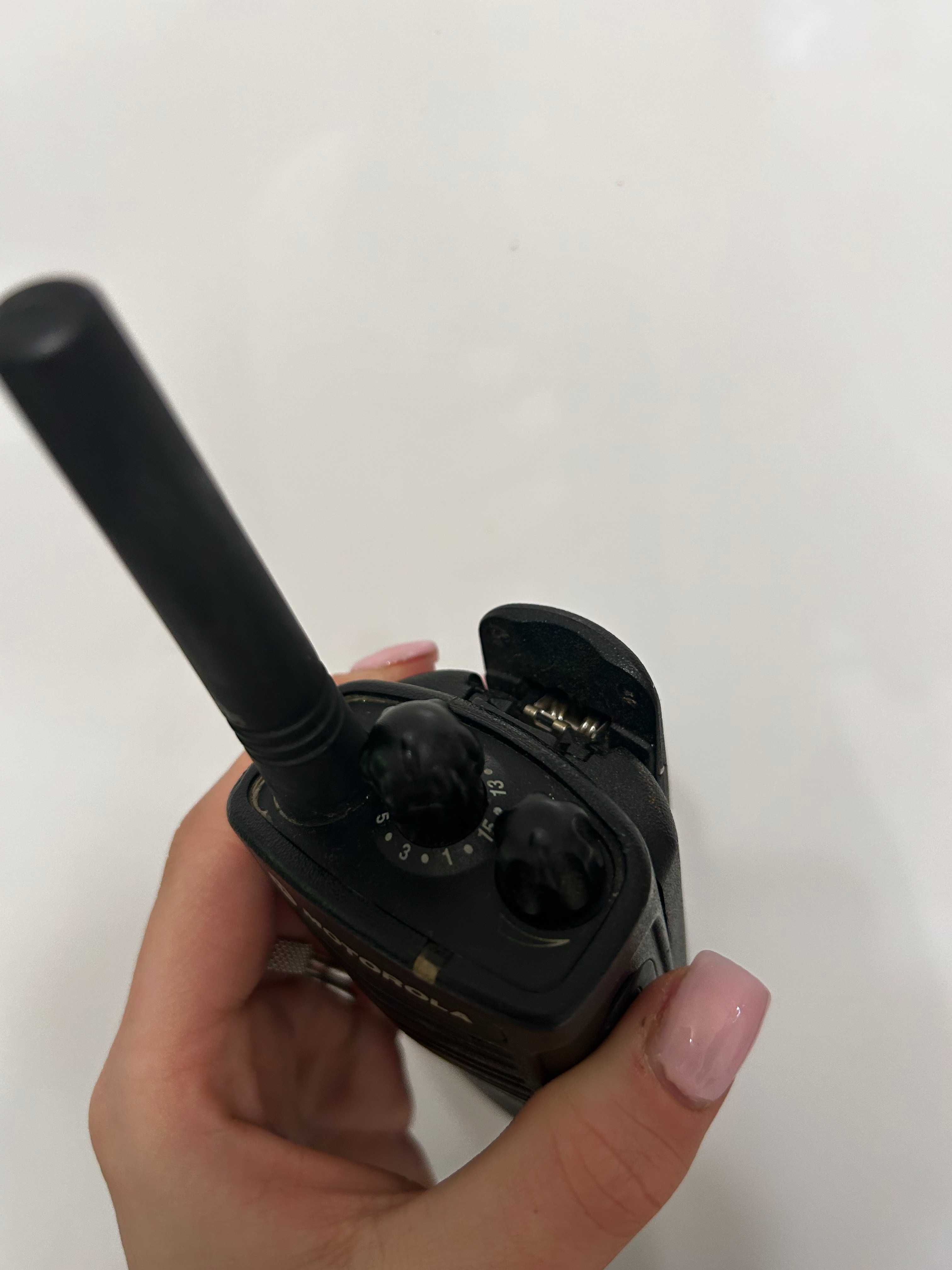 Motorola XTNi + ładowarka i mikrofonogłośnik