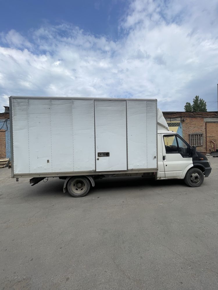 Ford Transit спарка