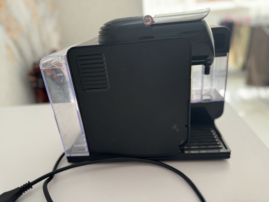 Кофемашина капсульная