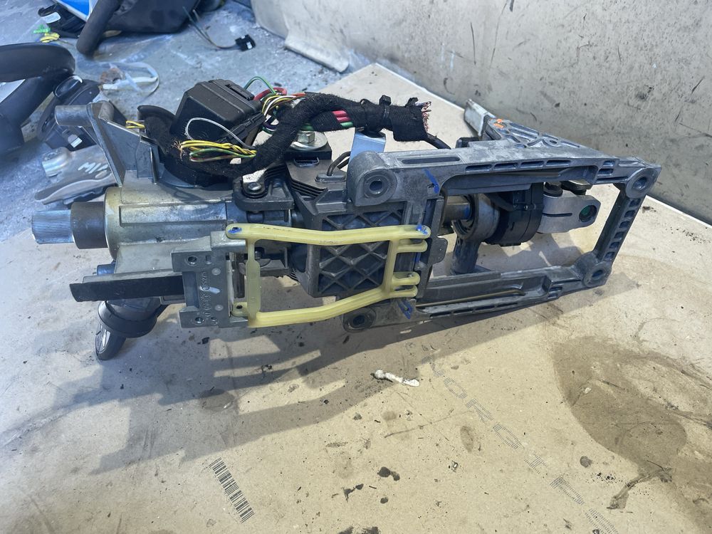 Kolumna kierownicza stacyjka kluczyk Mini cooper r50 r52