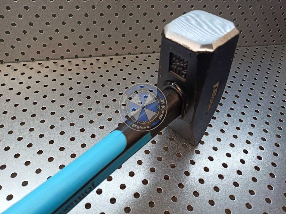 Młotek ślusarski FIBERGLASS 2000g młotek 2kg młotek ślusarski 2kg