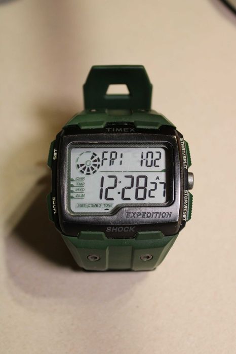 Zegarek Timex Expedition Grid Shock TW4B02600