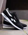 Reebok Classic Leather Black White (натуральна замша)