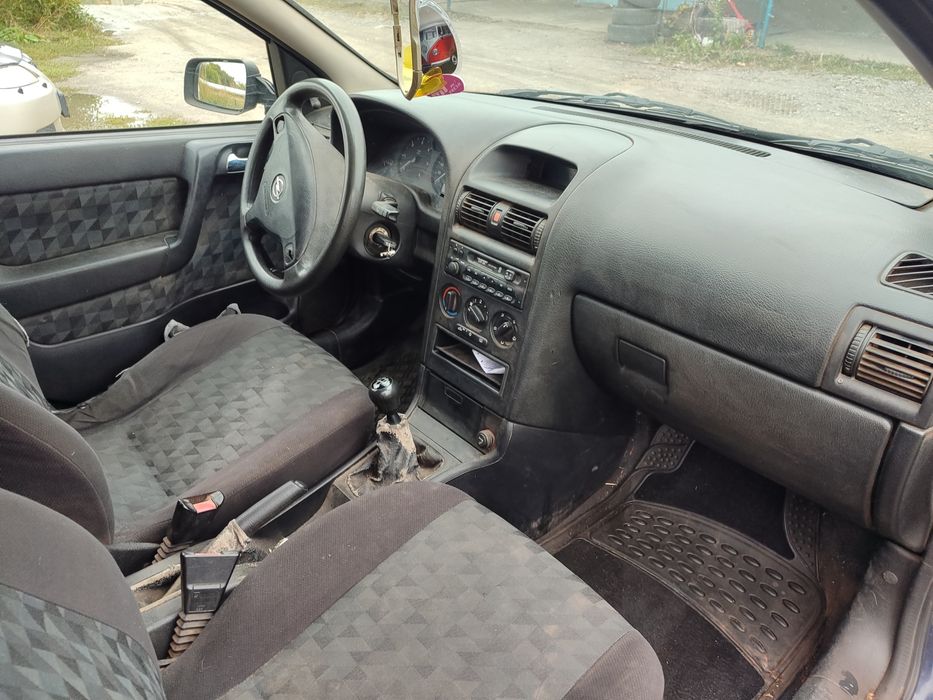 Продам Опель Астра J