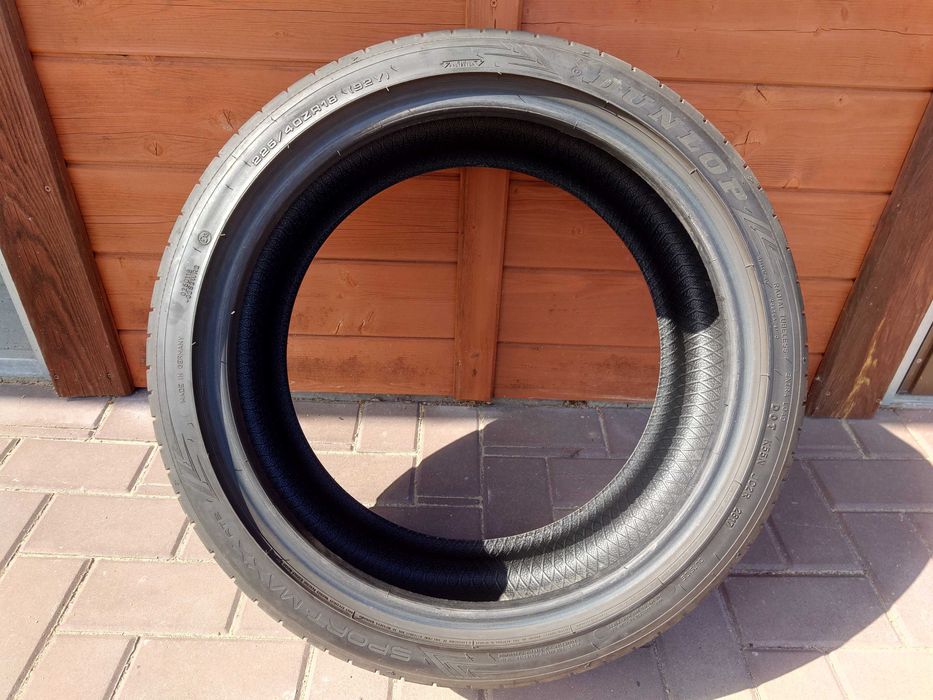 Dunlop Sport Maxx RT2 225/40 R18