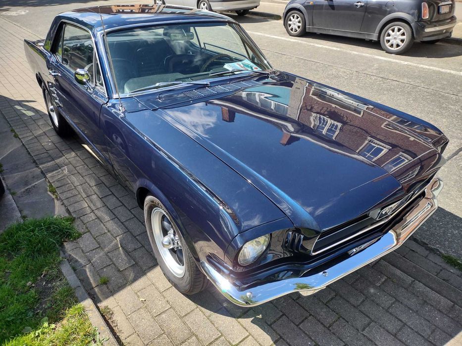 Ford Mustang V8 - 1966