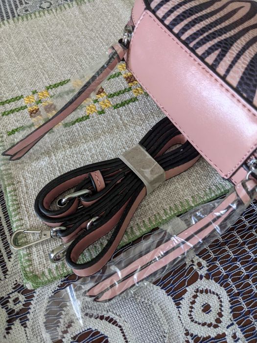 Сумка крос боди ,подарунок гарний,  НОВА з довгою ручкою модна