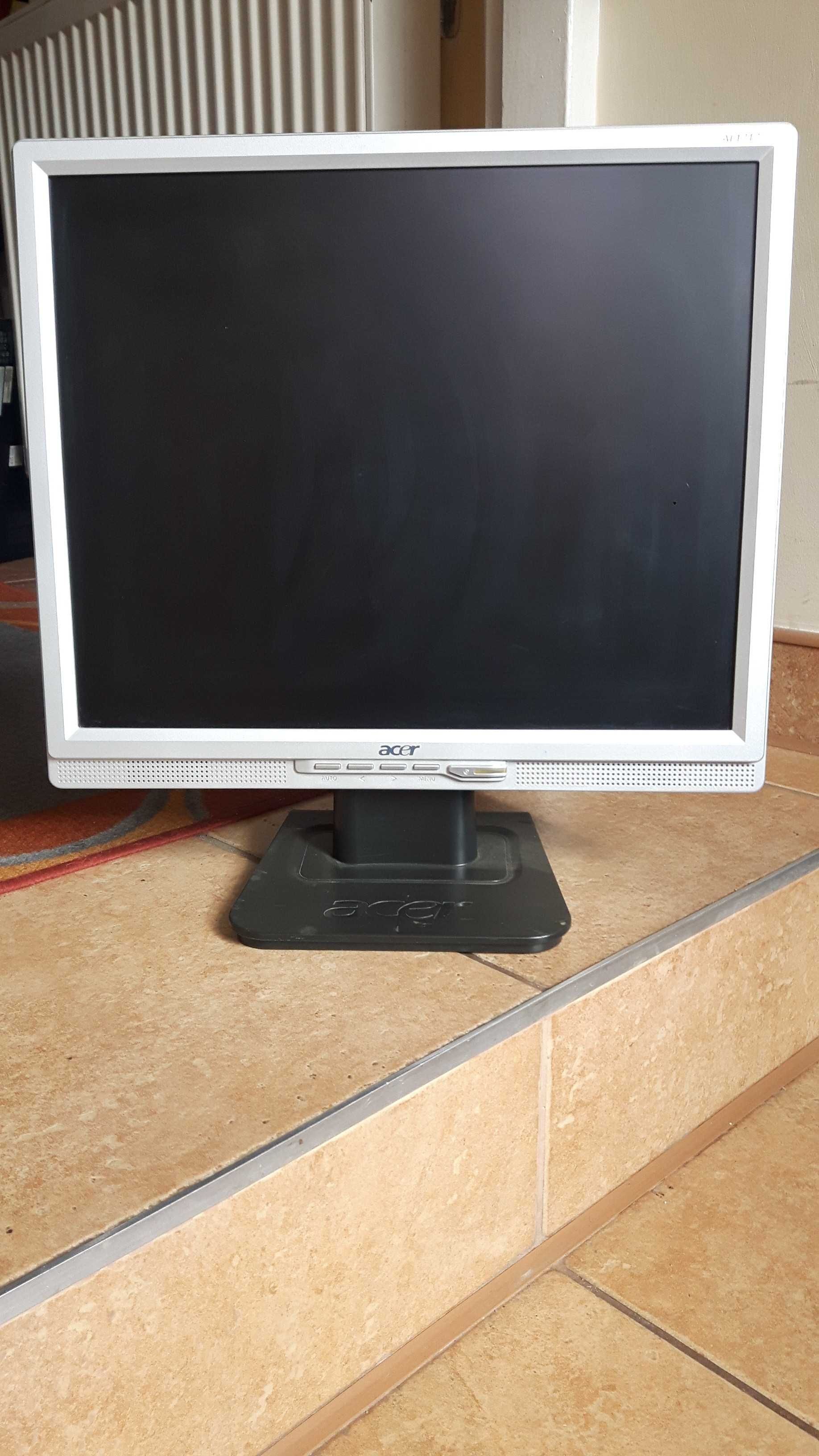 Monitor   LCD  ACER - sprawny !