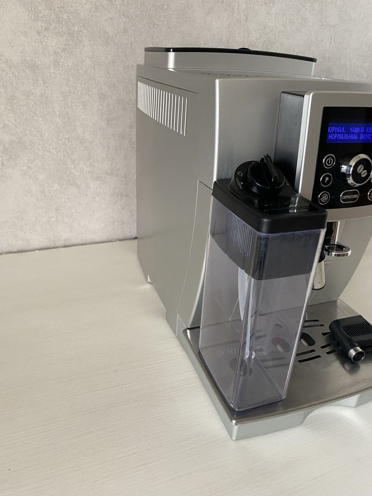Кавомашина DeLonghi Cappuccino Intensa ECAM 23.466/23.450 є Вибір