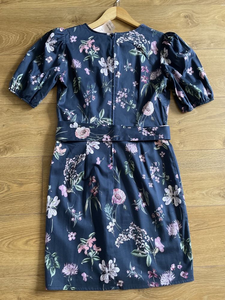 Kopertowa sukienka w kwiaty Orsay r.38