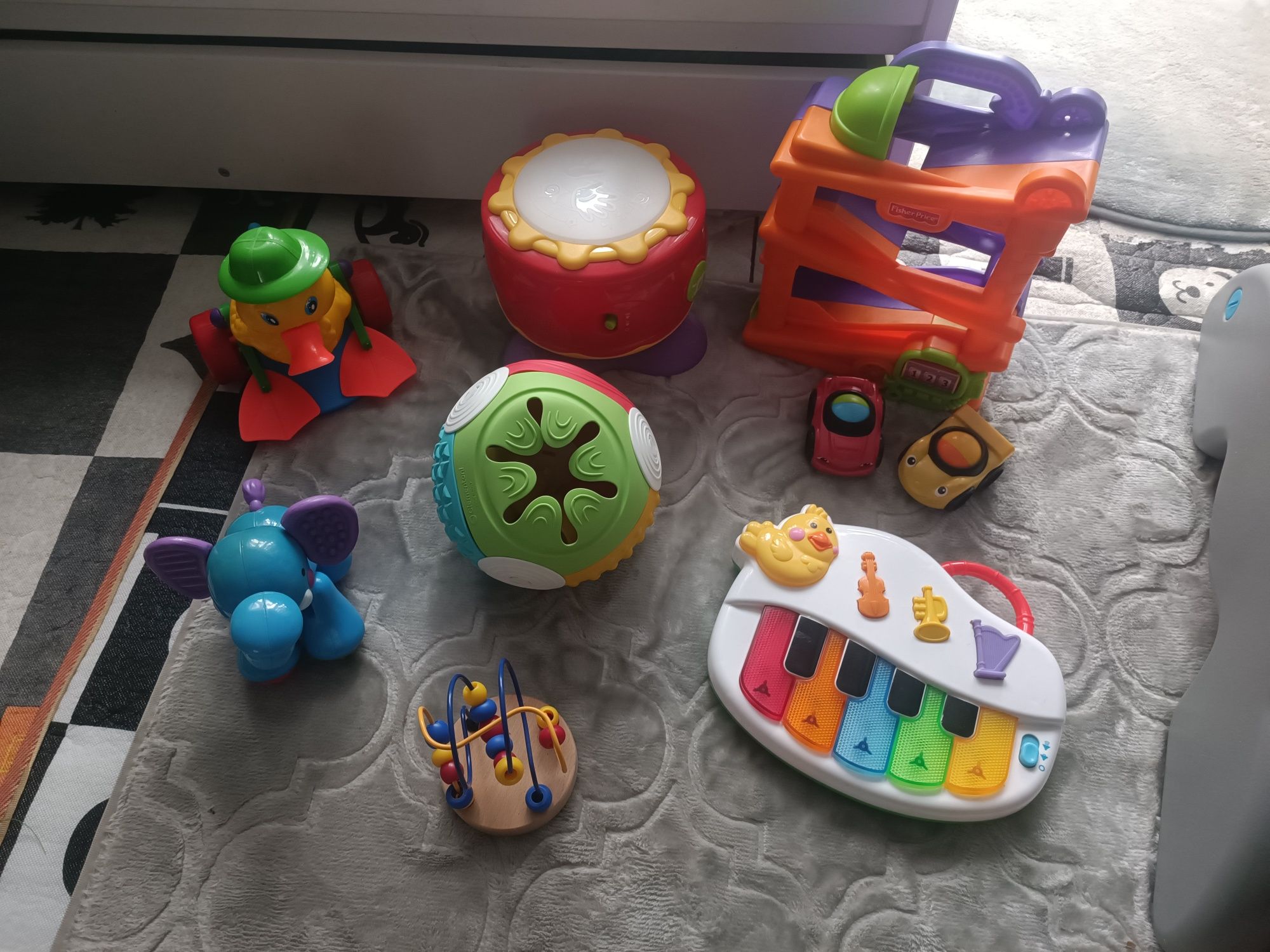 Zestaw zabawek dla niemowląt fisher price, clementoni itp zabawki inte