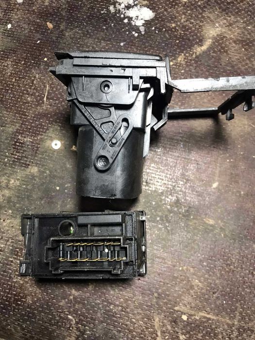 Блок управления светом Фольксваген Т-4