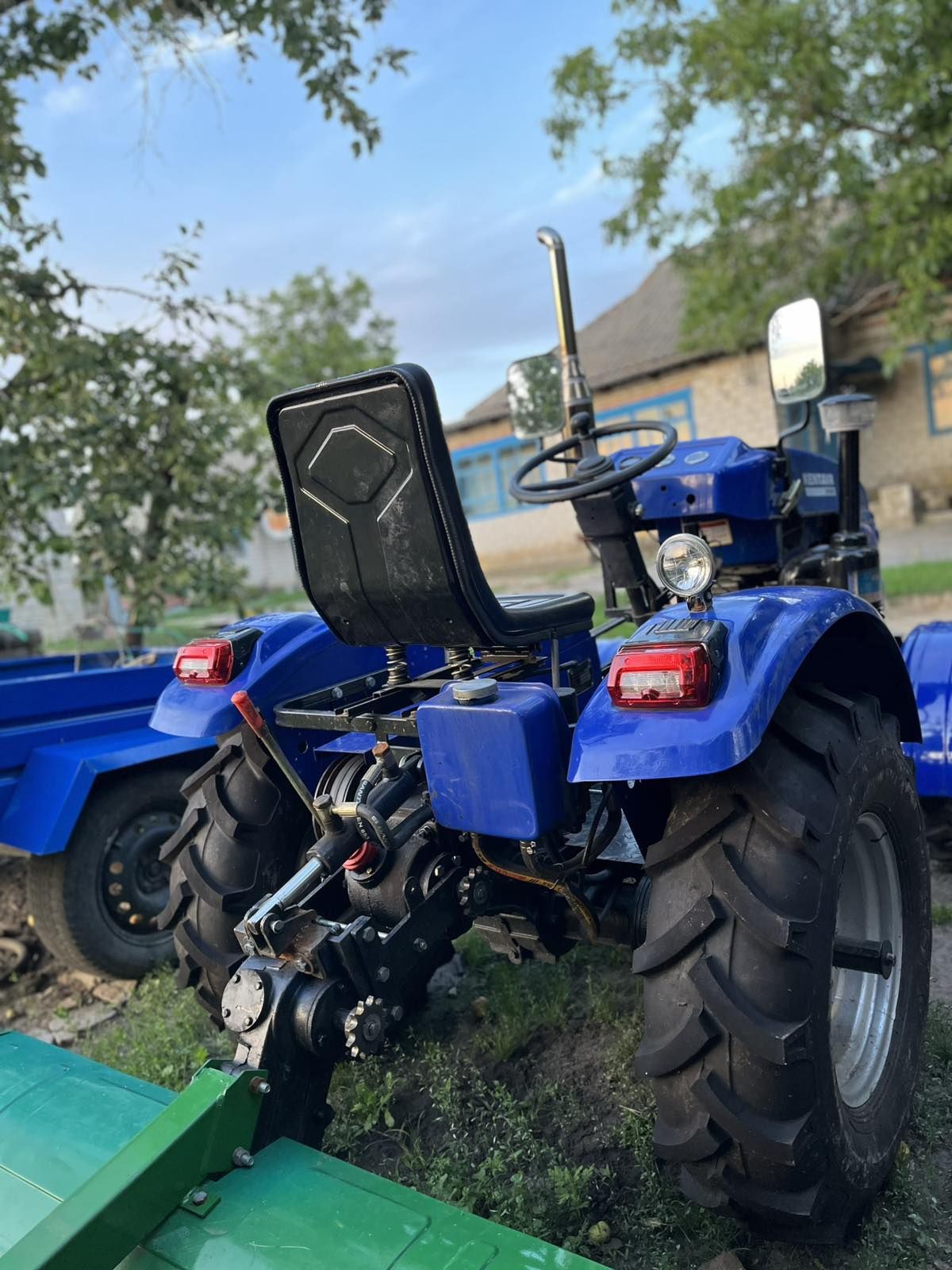 Продам міні трактор KENTAVR 200B