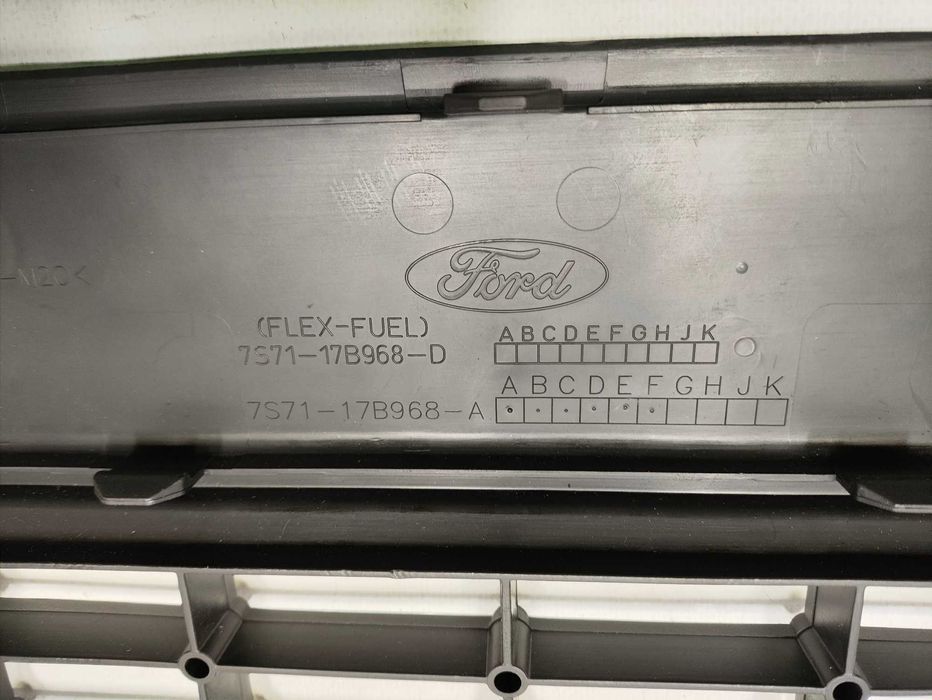 Atrapa kratka zderzaka kabel podgrzewania silnika Ford Mondeo MK4 IV