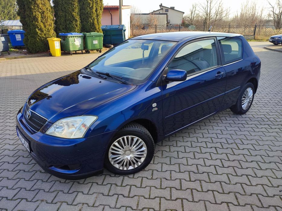Toyota Corolla 2003 rok 2.0 D4D 116 km