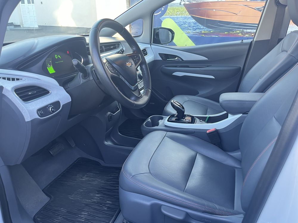 Chevrolet Bolt Premier 2021 р.в  цілий без ДТП!