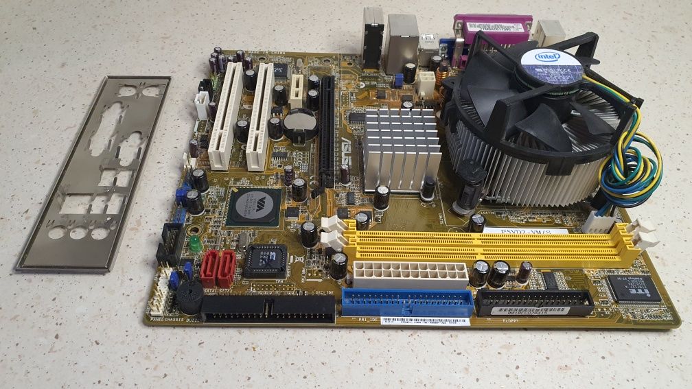 Płyta główna Asus P5VD2-VM/S + Intel Core2Duo E4500