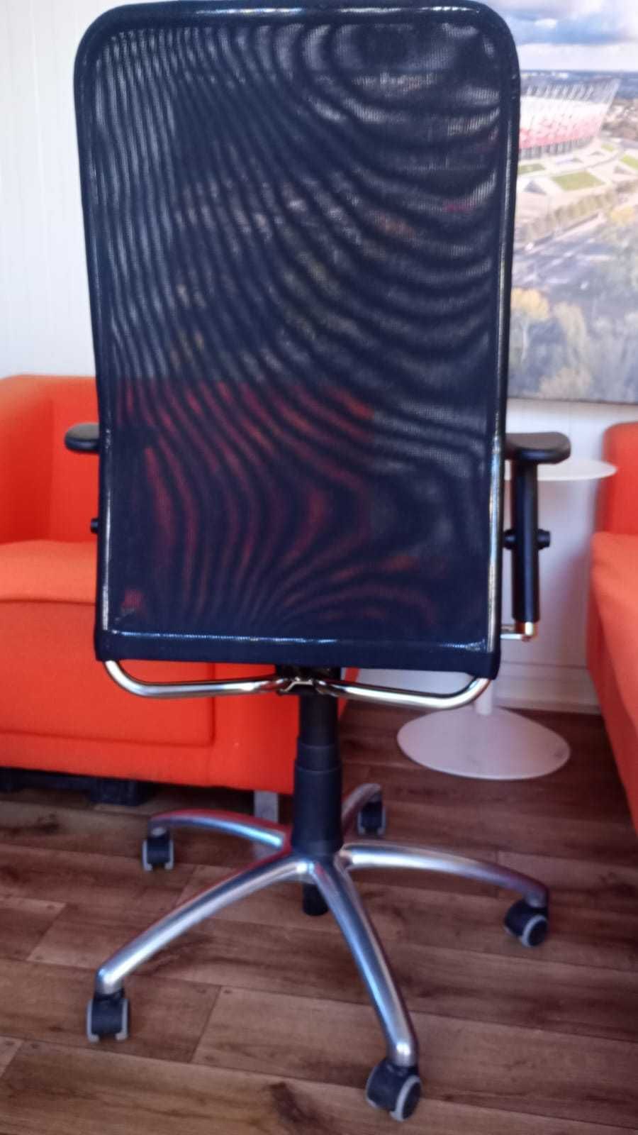 Fotel NOWY STYL fotel obrotowy krzesło biurowe do biur szkół domu