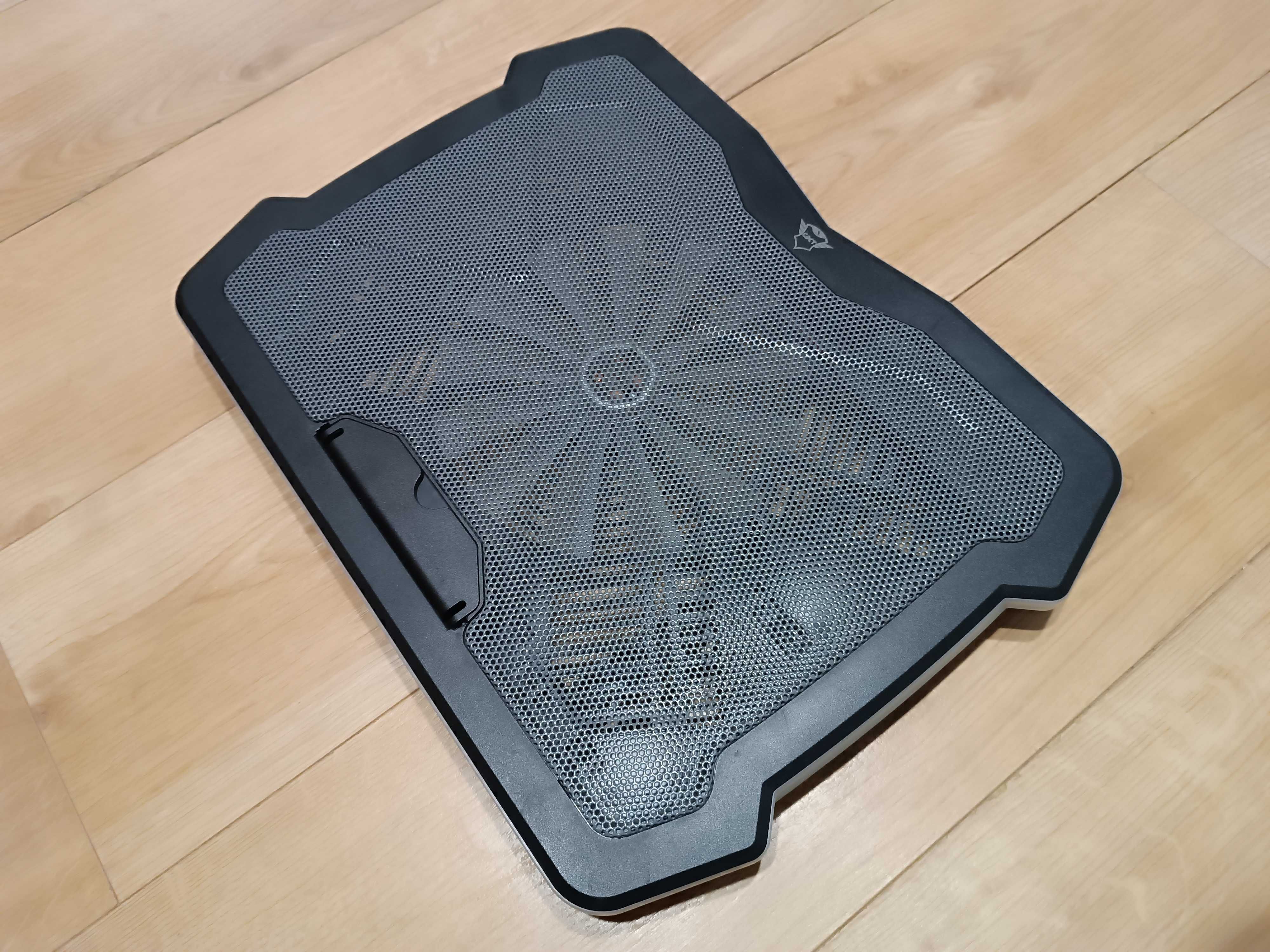 Podstawka chłodząca TRUST GXT 1126 Aura RGB