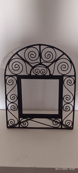 Moldura em ferro forjado feito à mão 42x34