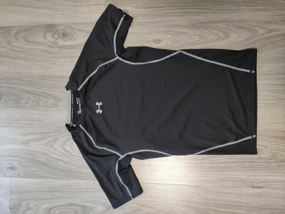 Компресійна футболка Under Armour
