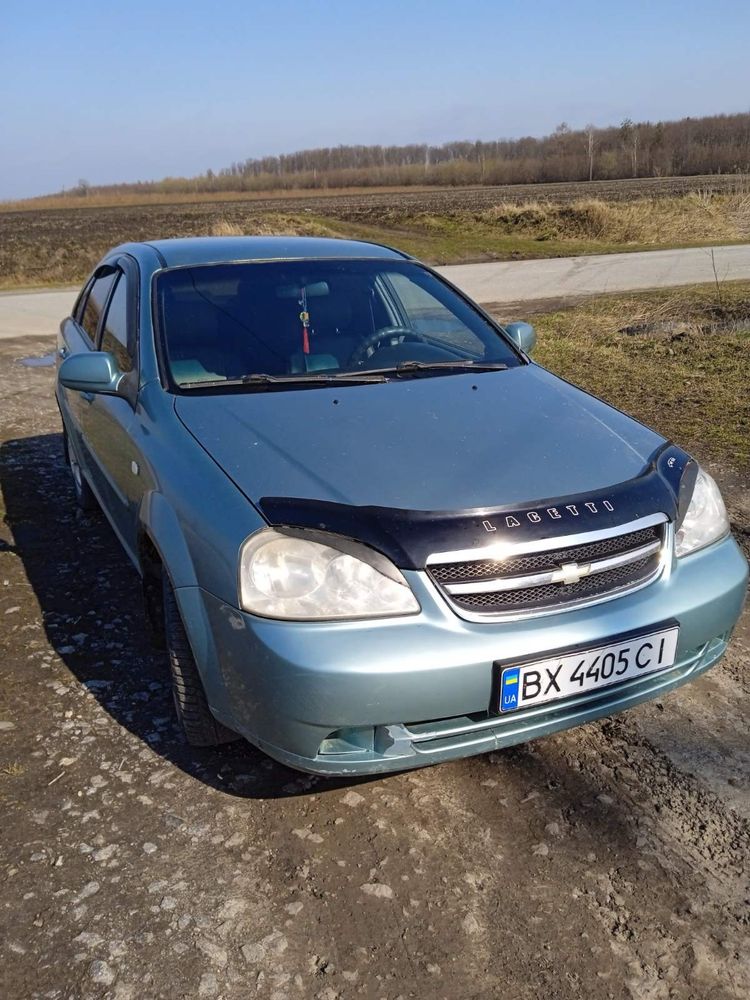 Продам Chevrolet Laccetti