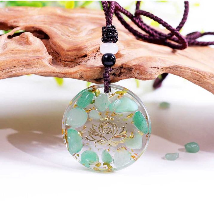 Piękny Naszyjnik z Orgonitu Lotos Awenturyn Zielony Złota Folia Czakry