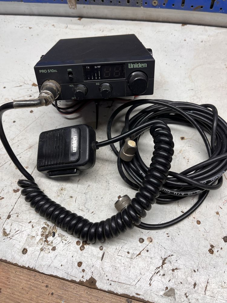 CB radio Uniden PRO 510xl 2 anteny