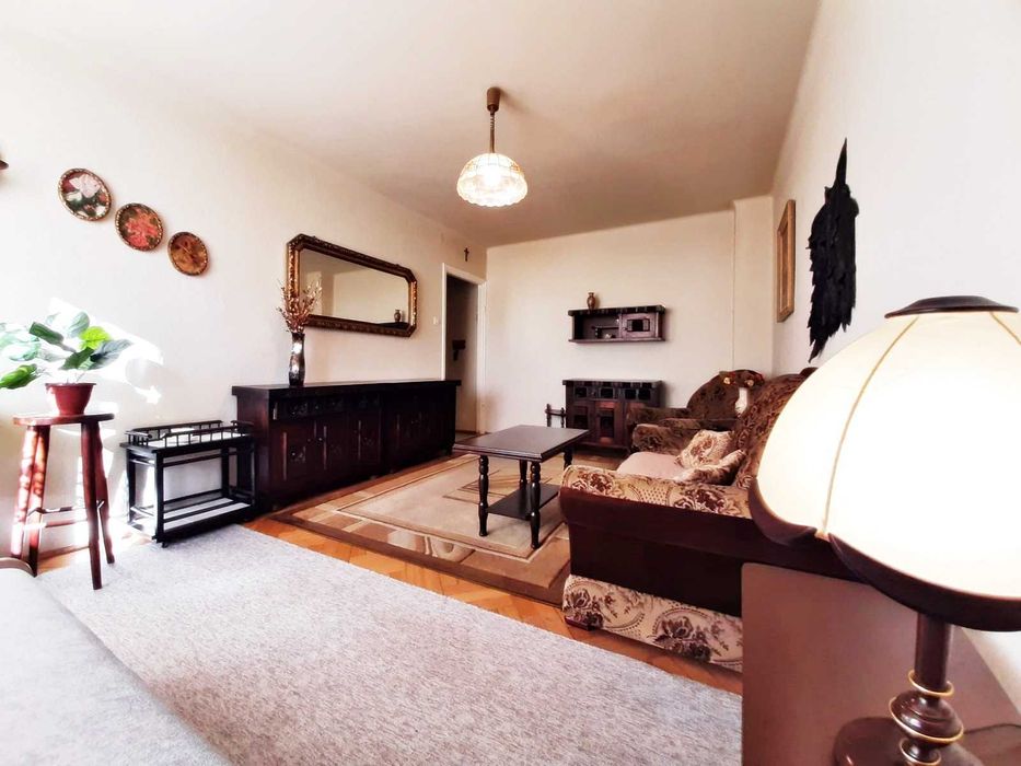 Duża kawalerka z miejscem postojowym na ul. Lenartowicza