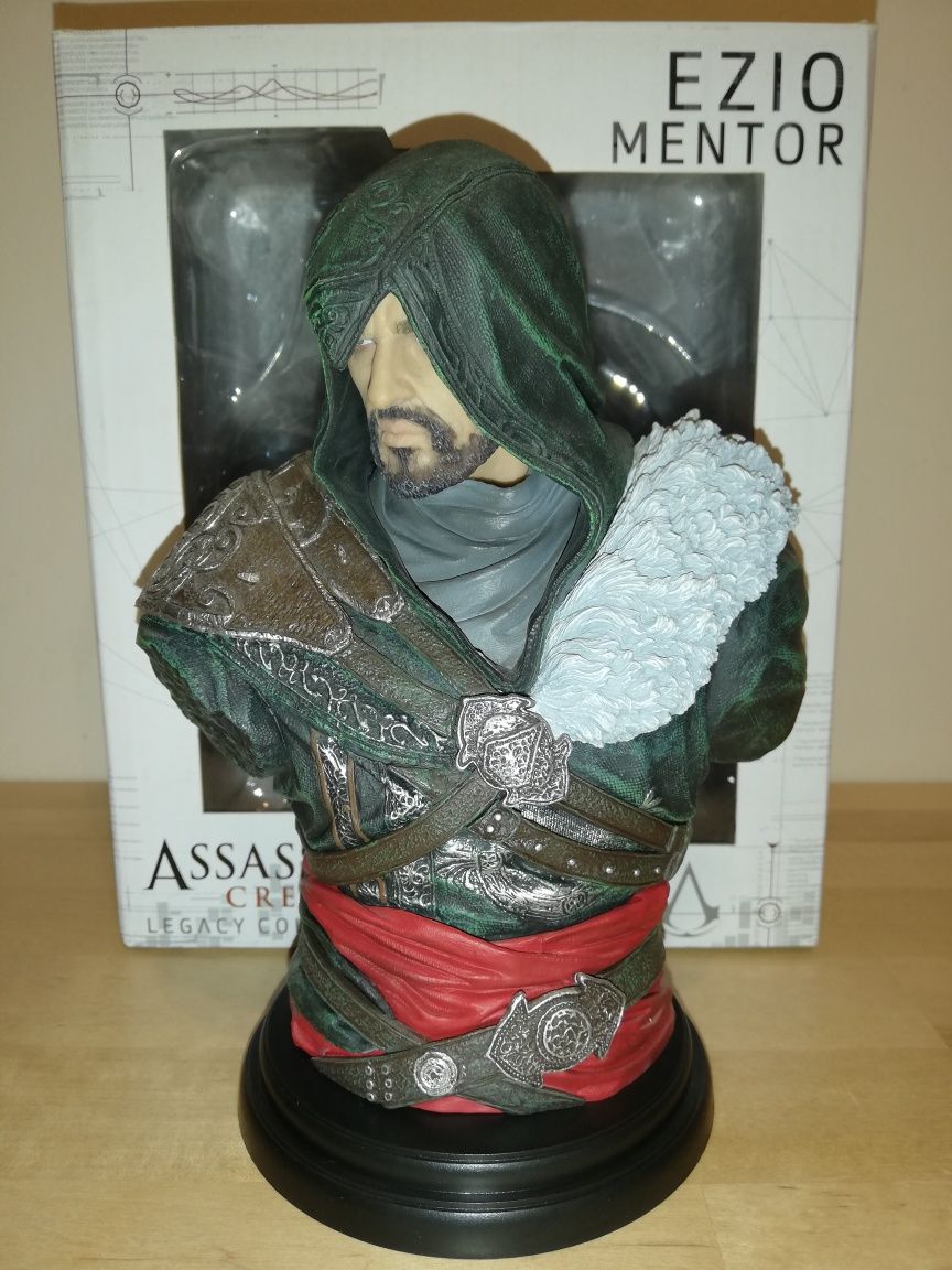 figurka ASSASSINS CREED legacy collection EZIO MENTOR popiersie