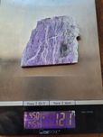Plaster czaroitu 121 gram,polerowany z jednej strony.