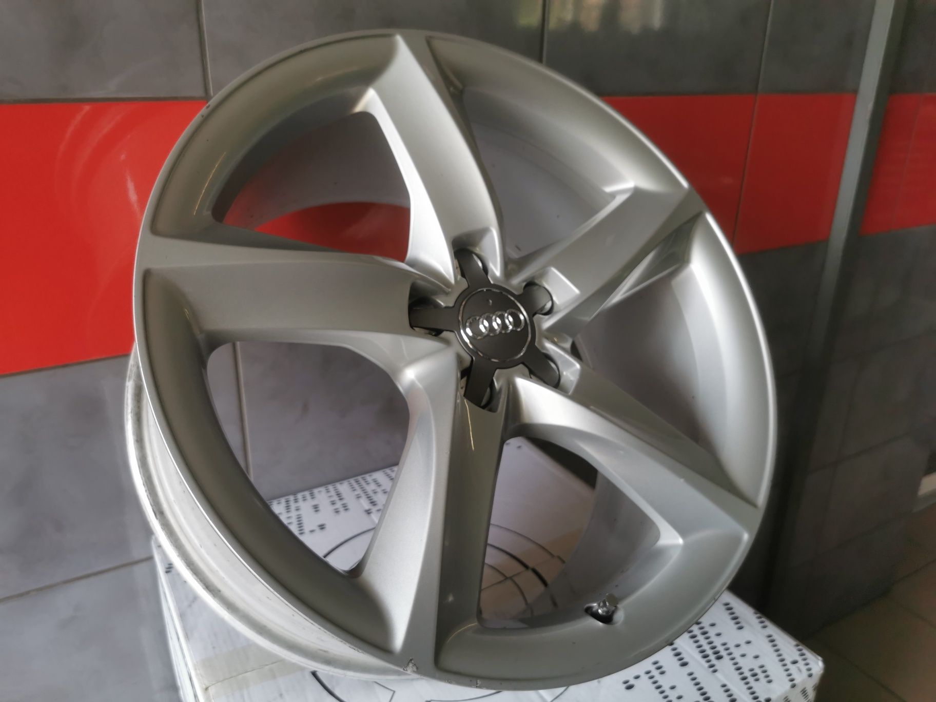 Felgi 19" 5x112 Audi S-Line S3 S4 S5 S6 A7 Q3 Q5 Q7 alu