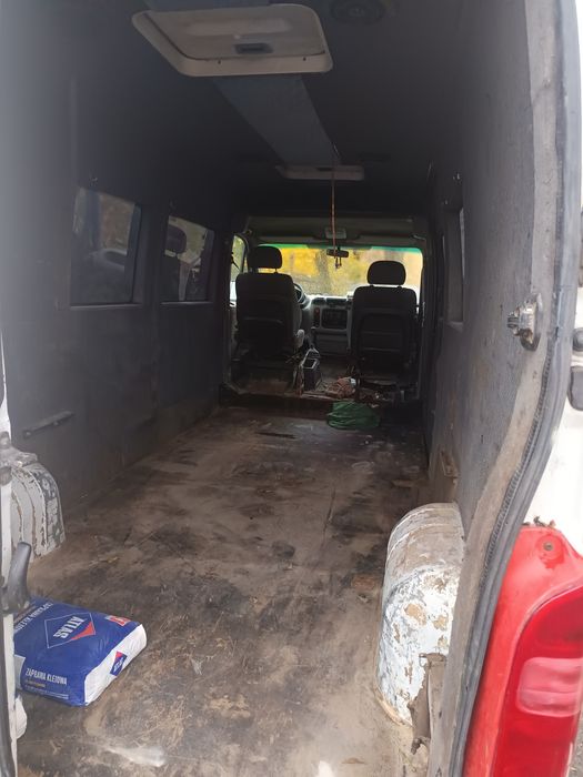 Renault Master  9 osób 2.8.03r