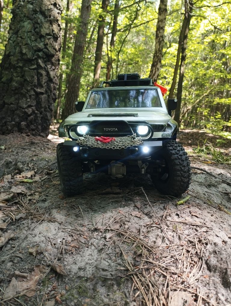 Model RC Hpi Toyota FJ Venture (zestaw kompletny)