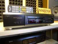 CD програвач Sony CDP-XE330. CXD2529Q. KSS-213BA. Без передплати