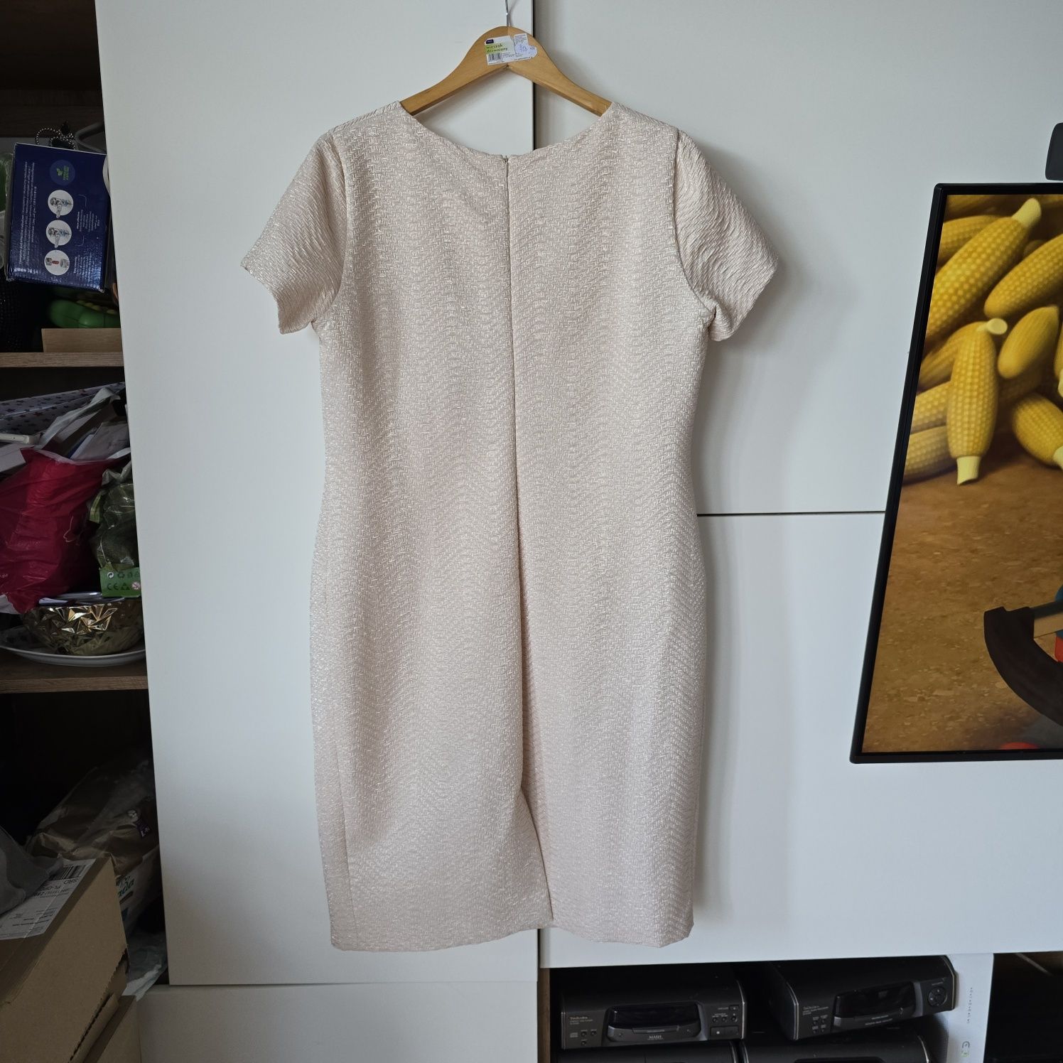 Sukienka wieczorowa 48 46 krótki rękaw plus size