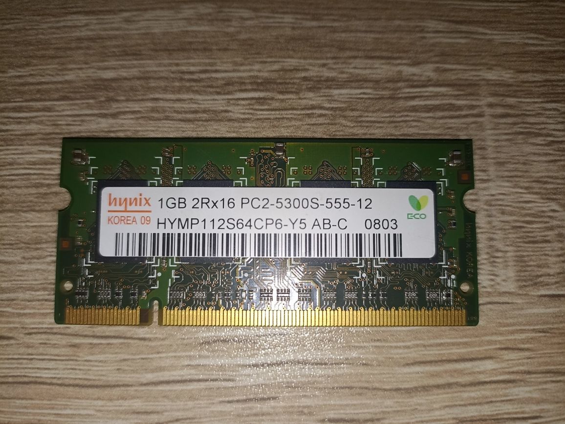 Pamięć RAM 1GB PC2 DDR2 do laptopa