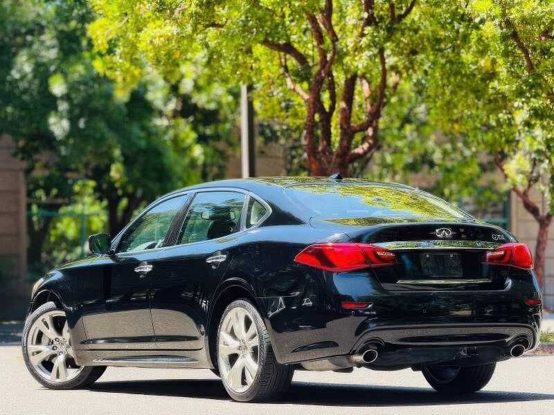 2015 Infiniti Q70L 3.7