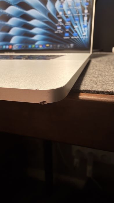 Apple MacBook 16” Pro 2019 i7 6x2.6GHz 16GB 512GB