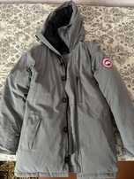 Пуховик Canada Goose